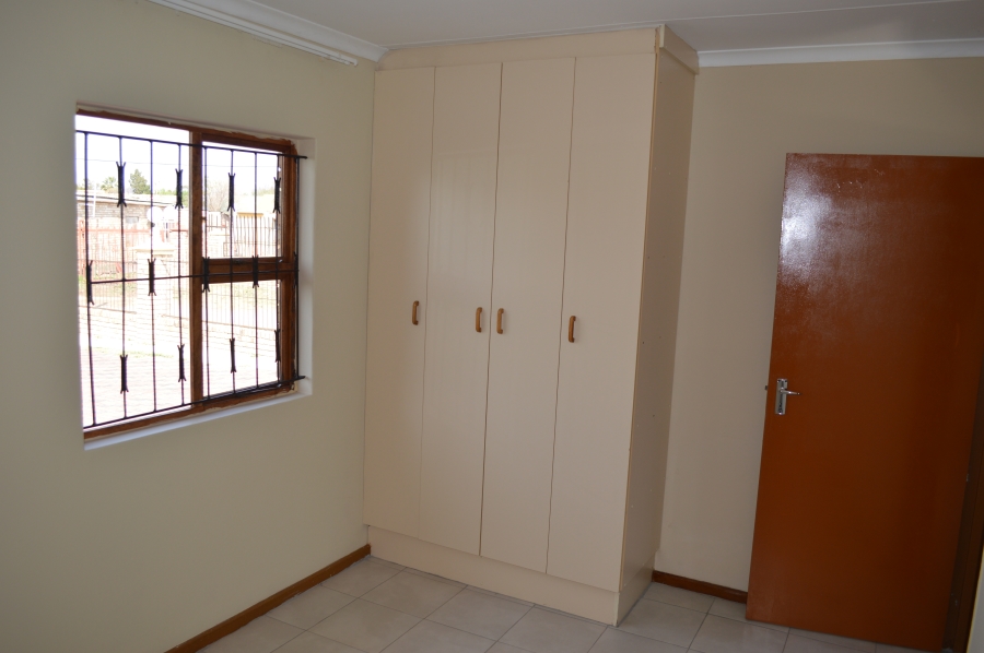2 Bedroom Property for Sale in Westbourne Eastern Cape